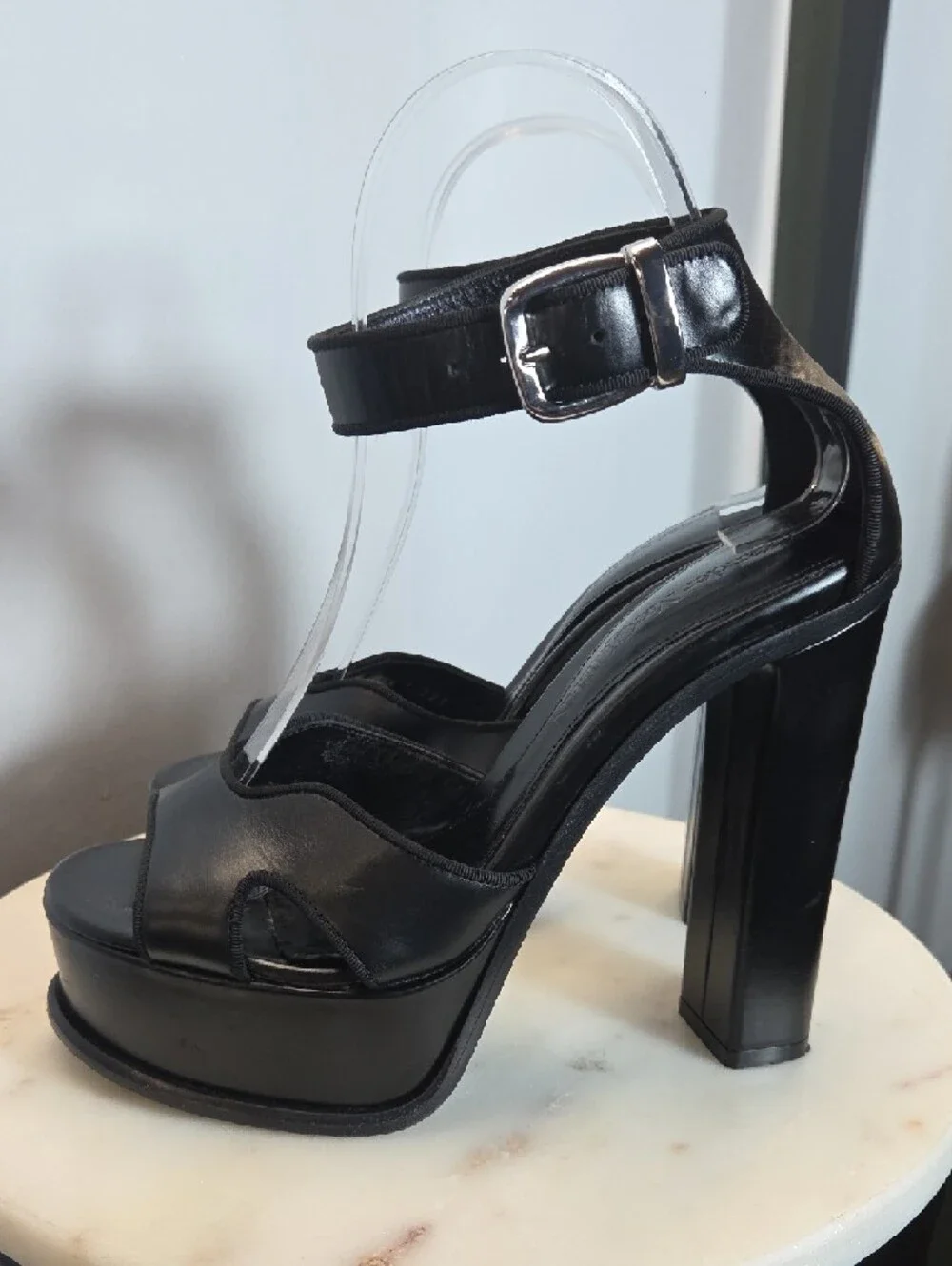 Alexander McQueen very good